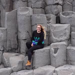 Meet your Posher, Nika